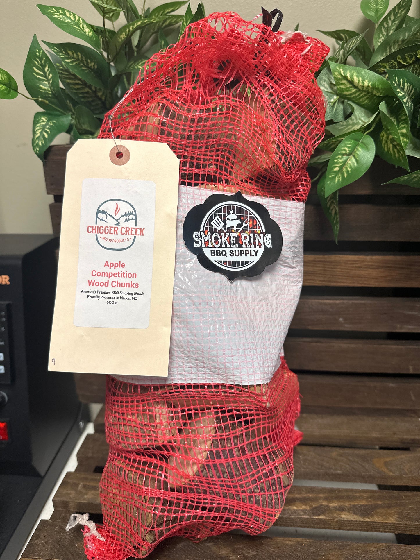 Apple Wood Chunks - Chigger Creek Red Bag