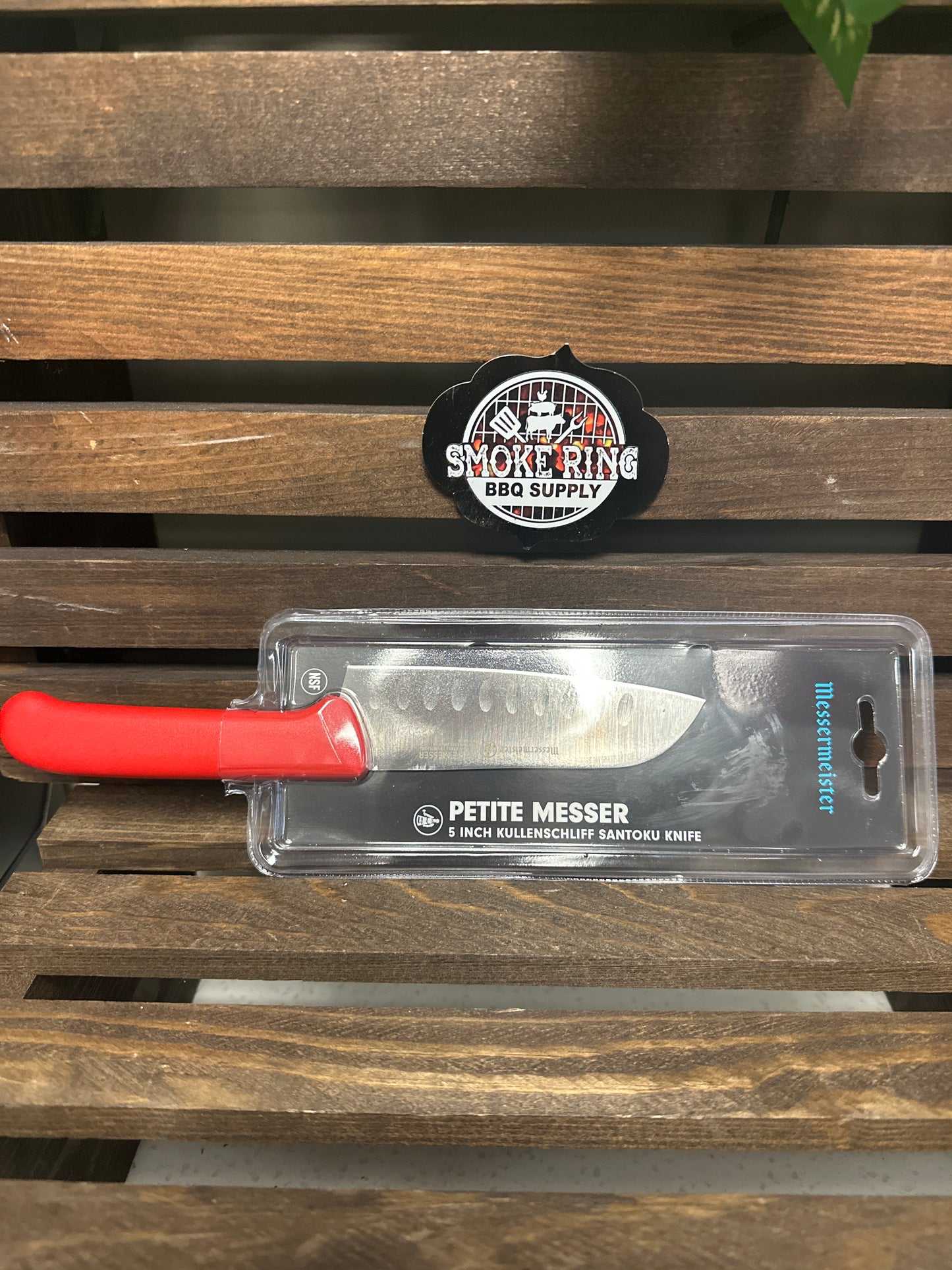 Petite 5” Kullenschliff Santoku - Messermeister