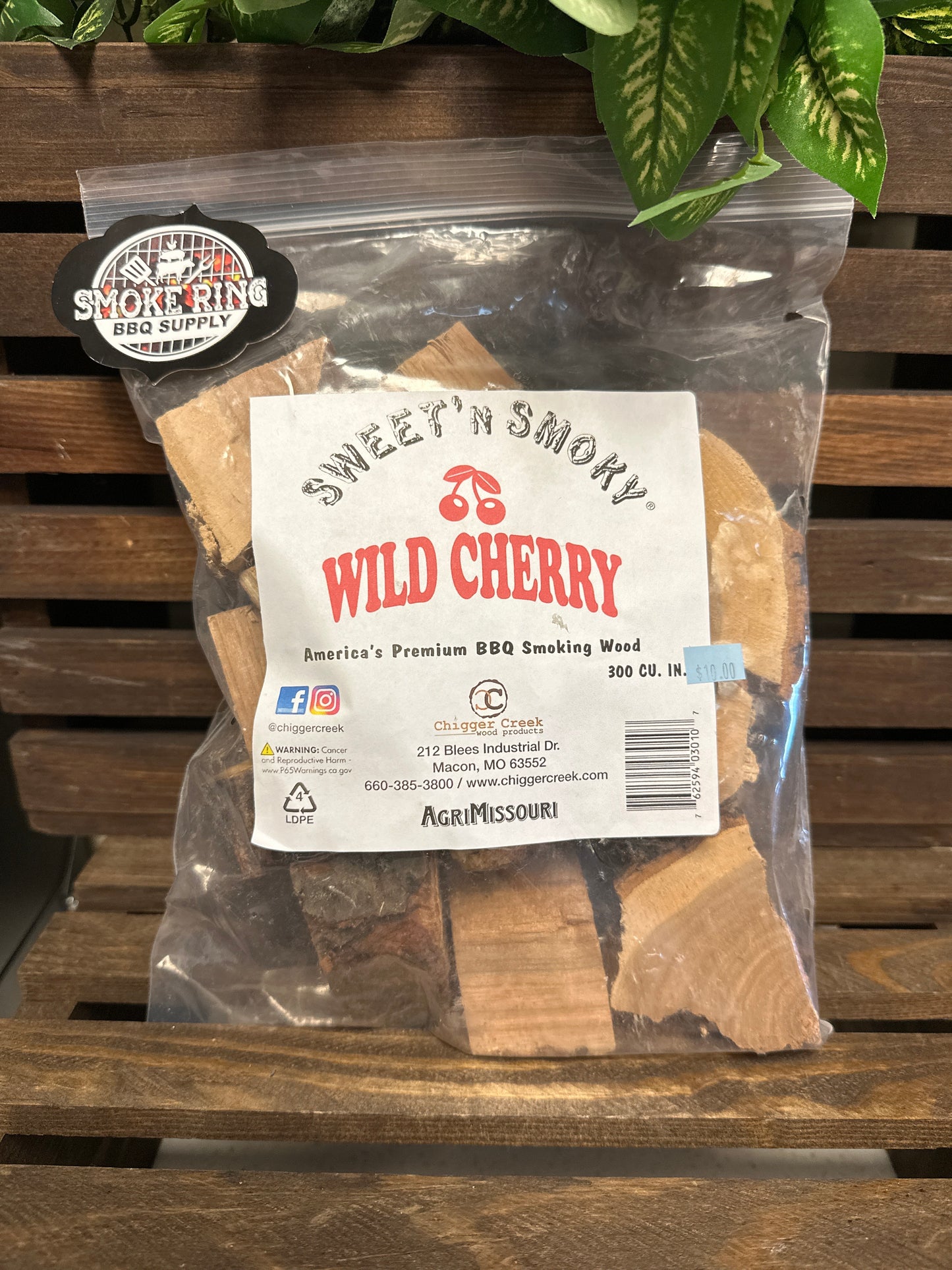 Cherry Chunks - Chigger Creek 300 cu In cello bag