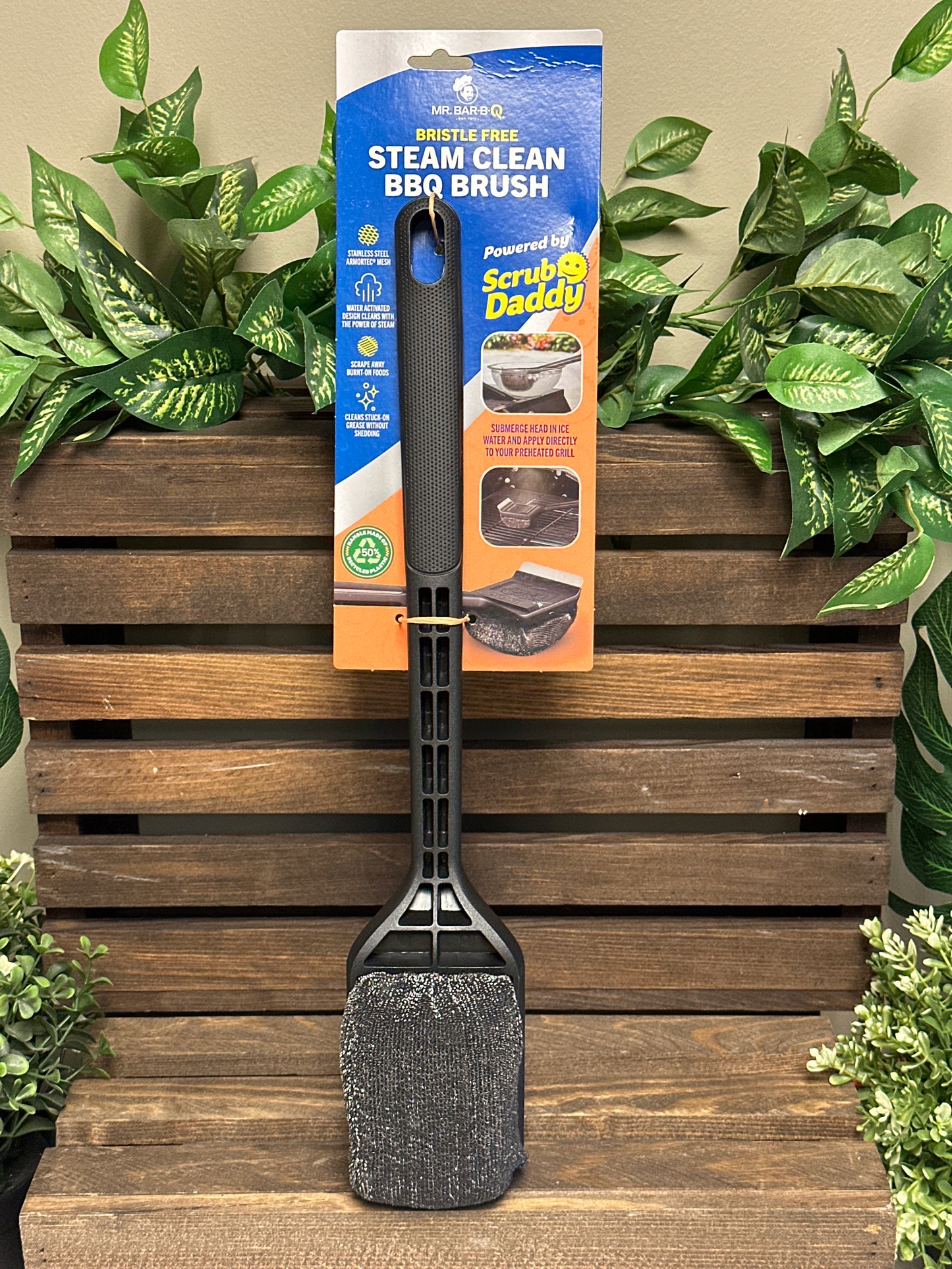 Steam Clean BBQ Brush Powered by Scrub Daddy